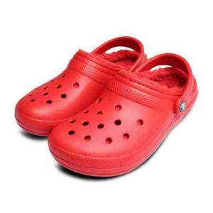 Can You Wear Crocs to Court