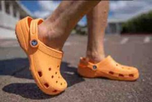 Do Crocs Stretch With Wear