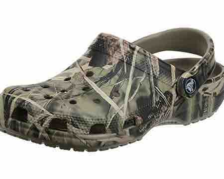 Crocs vs Merrell: Which Shoe Is Better? | Footslide