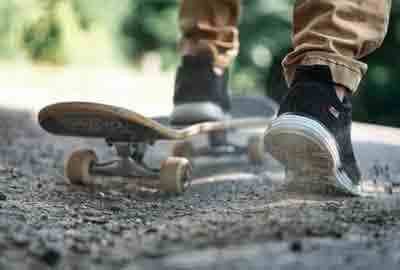 Do Skate Shoes Matter? | Footslide